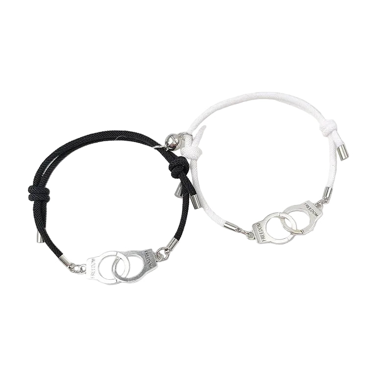 Bracelet Couple Discret Lien Anneaux Aimant Noir et Blanc | Ayumi & Augustin